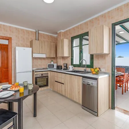 Manrique By Villa Playa Blanca (Lanzarote)